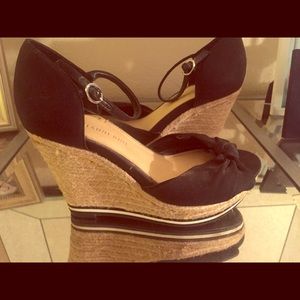 Gianni Bini wedge heels
